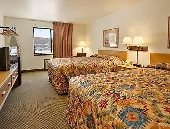 Super 8 By Wyndham Hole Motel 2*