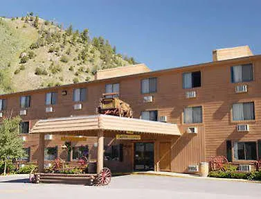 Motel Super 8 By Wyndham Hole 2*